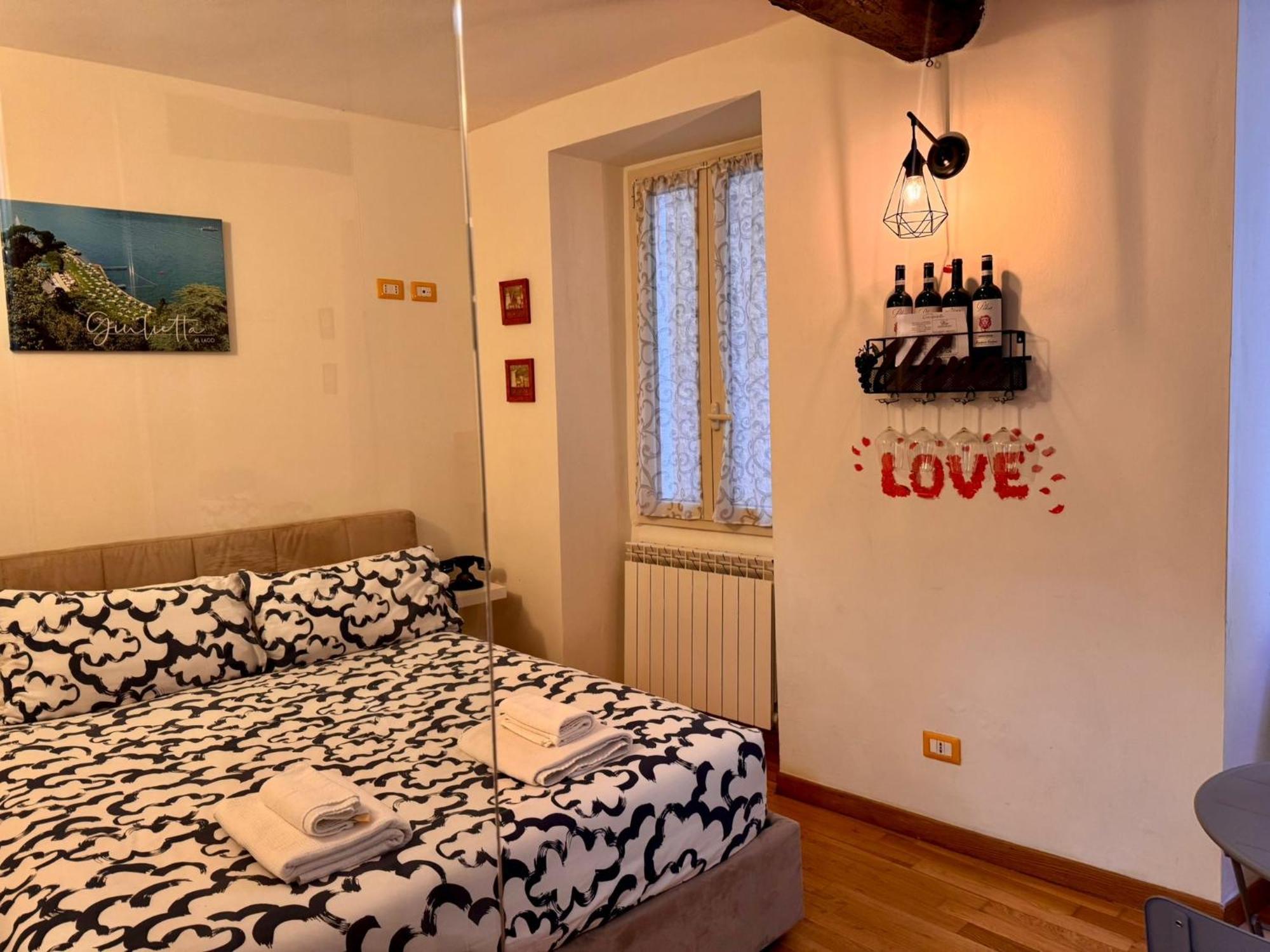 Casa Romantica Sul Lago Di Como 布里维奥 外观 照片